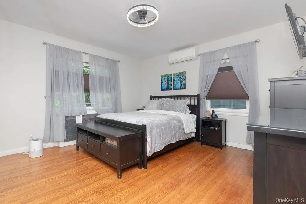 1915 Fowler Avenue Bronx, NY 10462
