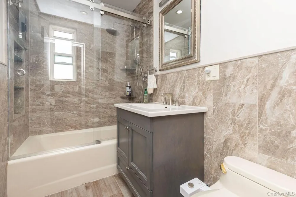 1915 Fowler Avenue Bronx, NY 10462