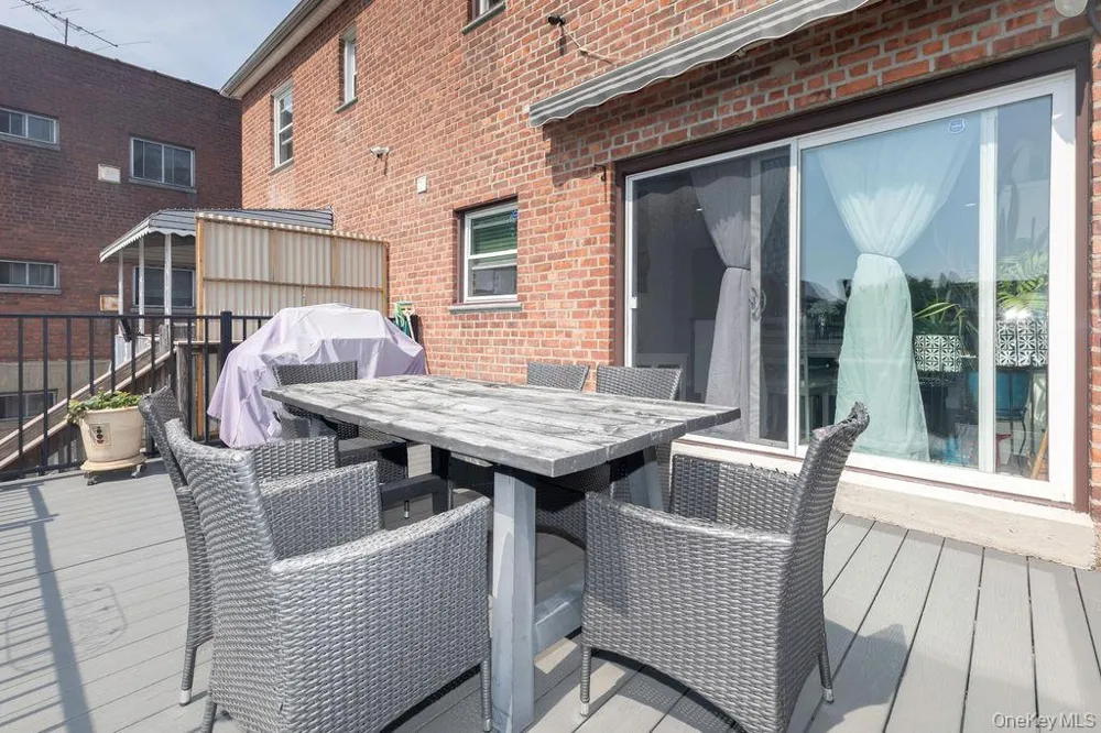 1915 Fowler Avenue Bronx, NY 10462
