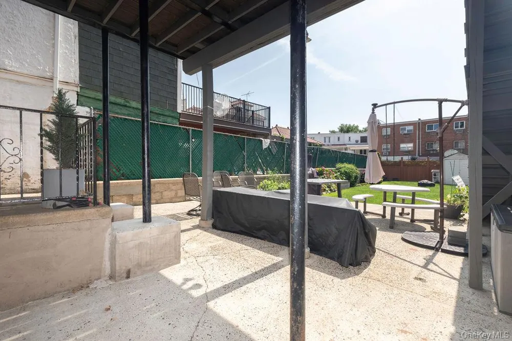 1915 Fowler Avenue Bronx, NY 10462