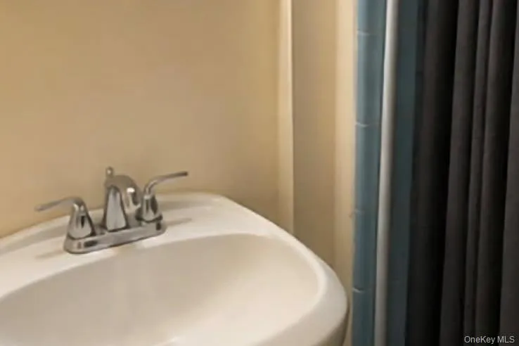 1915 Fowler Avenue Bronx, NY 10462