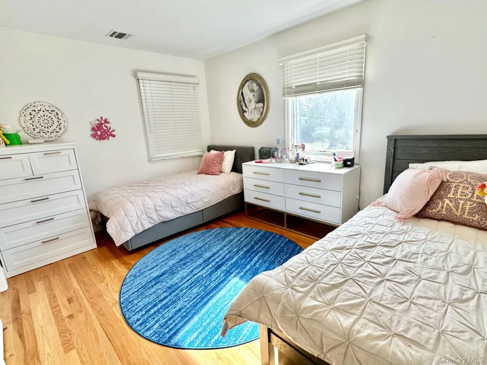 20 Meeting House Road Quiogue, NY 11978