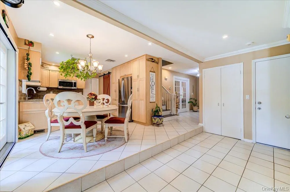 22 Concord Drive New City, NY 10956