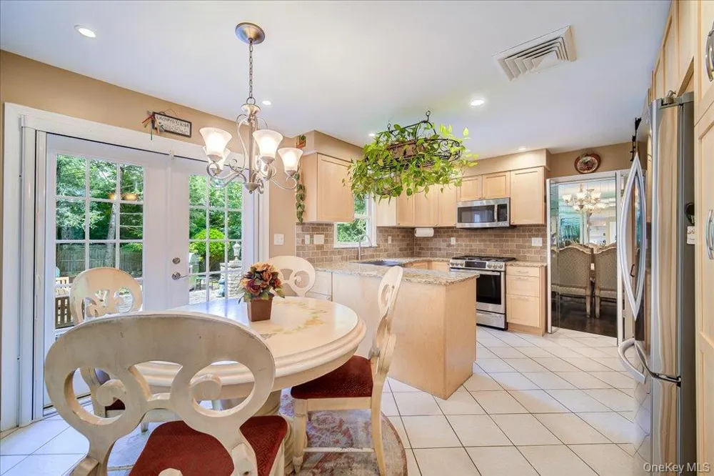 22 Concord Drive New City, NY 10956