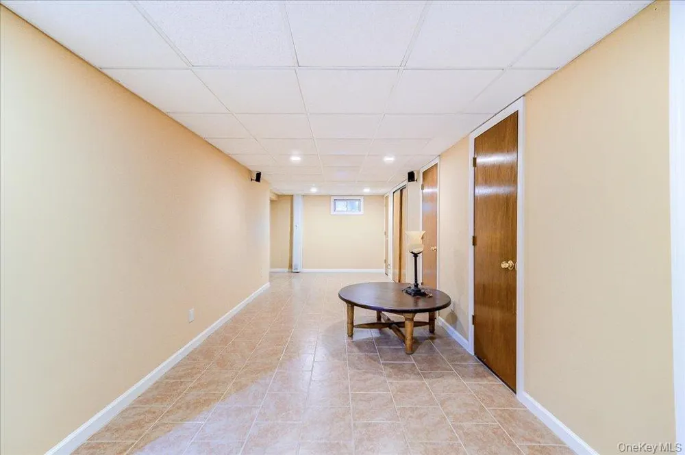 22 Concord Drive New City, NY 10956