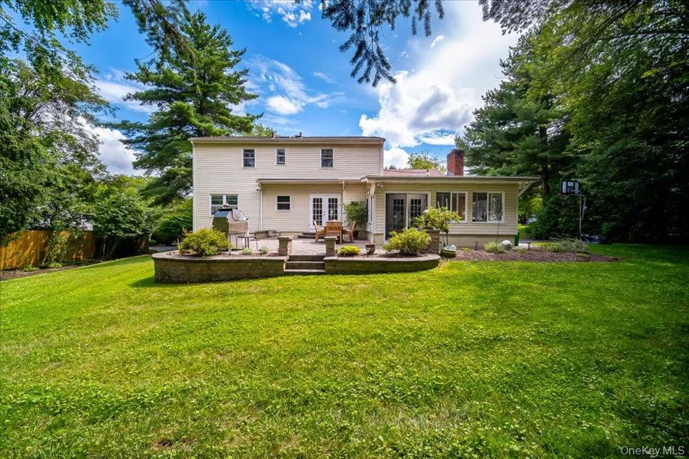22 Concord Drive New City, NY 10956