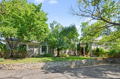 25800 Franklin Park Court
