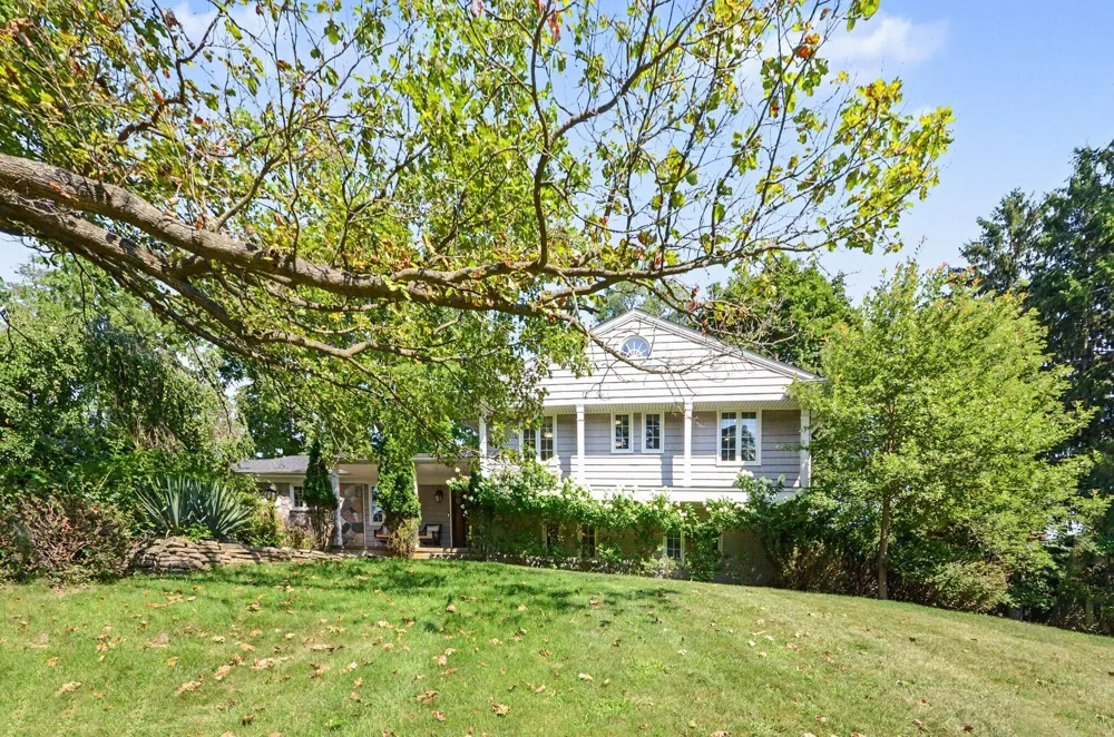 25800 Franklin Park Court Franklin, MI 48025