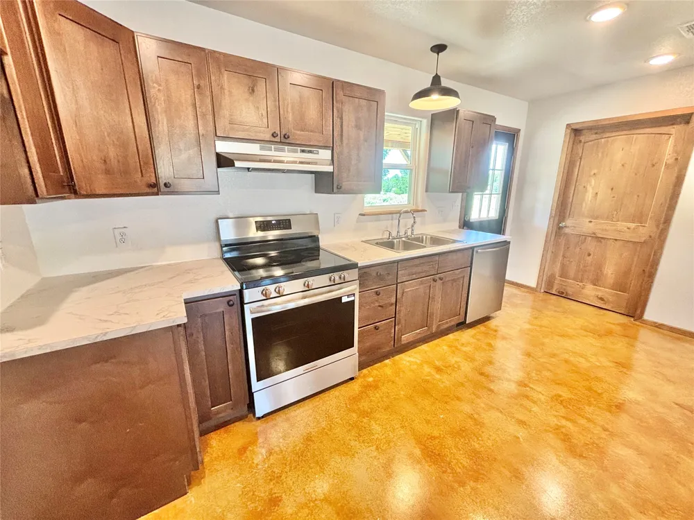 11481 W County Road 1250 #A Stigler, OK 74462