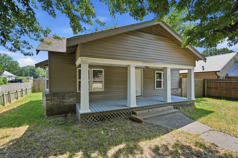 202 W Ada Street Sperry, OK 74073