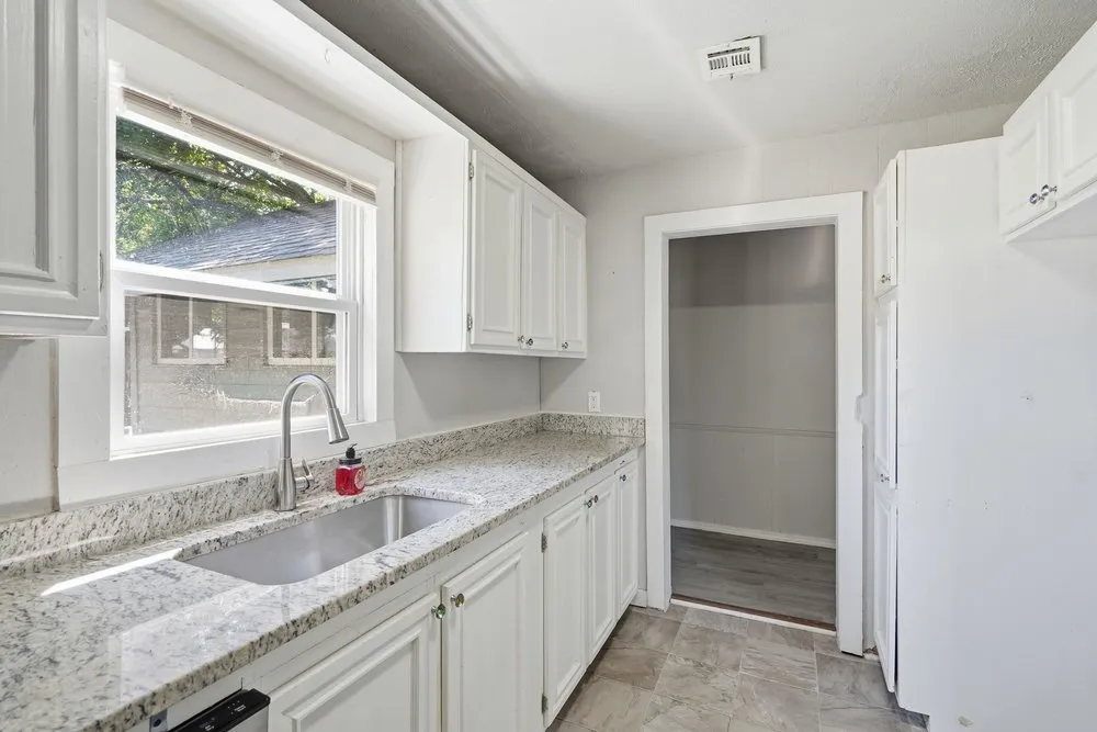 202 W Ada Street Sperry, OK 74073