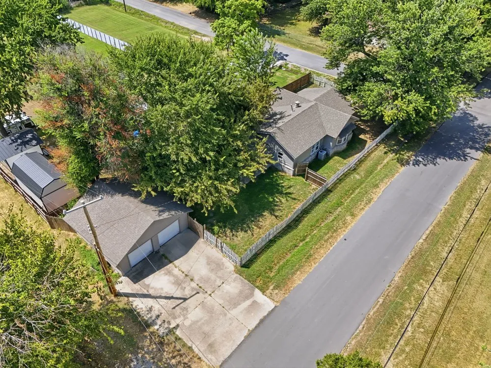 202 W Ada Street Sperry, OK 74073