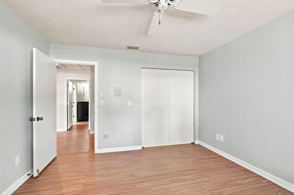 2381 SW BAYSHORE BOULEVARD Port St. Lucie, FL 34984