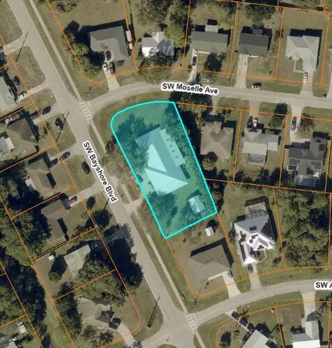 2381 SW BAYSHORE BOULEVARD Port St. Lucie, FL 34984
