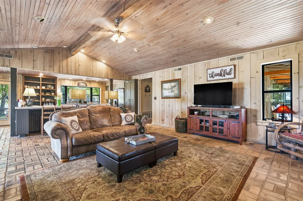 3624 Mount Washington Road Ardmore, OK 73401