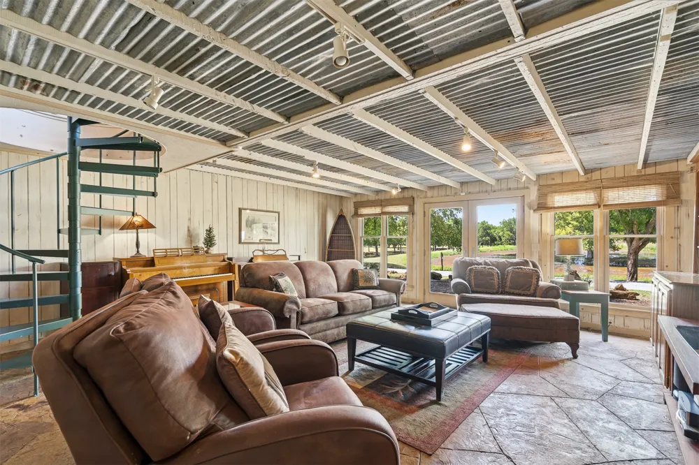 3624 Mount Washington Road Ardmore, OK 73401