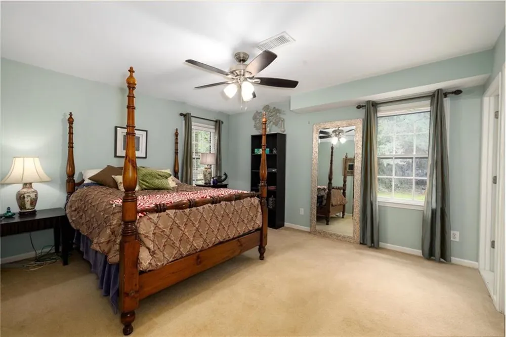 2267 Oxbow Circle Smoke Rise, GA 30087