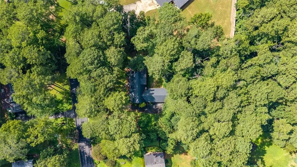 2267 Oxbow Circle Smoke Rise, GA 30087