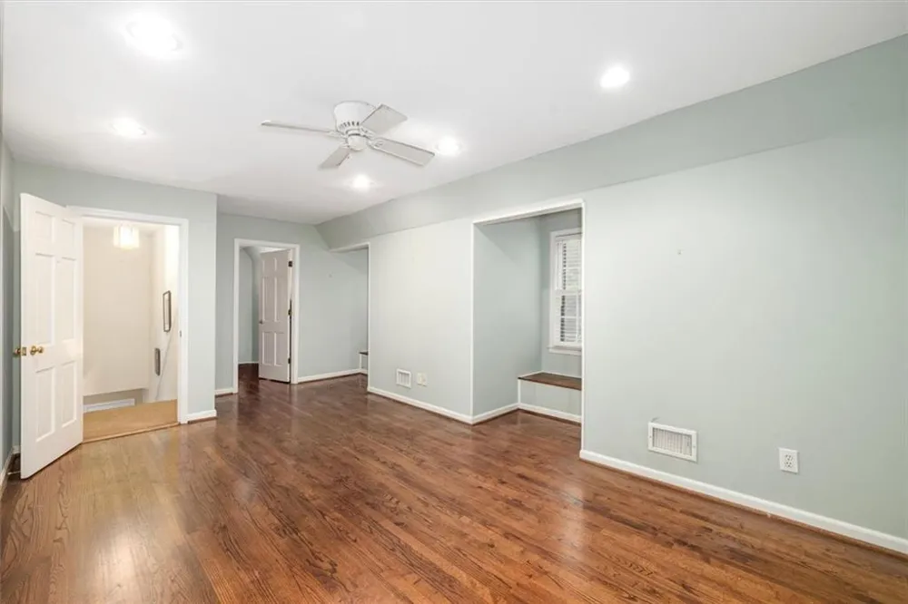 2267 Oxbow Circle Smoke Rise, GA 30087