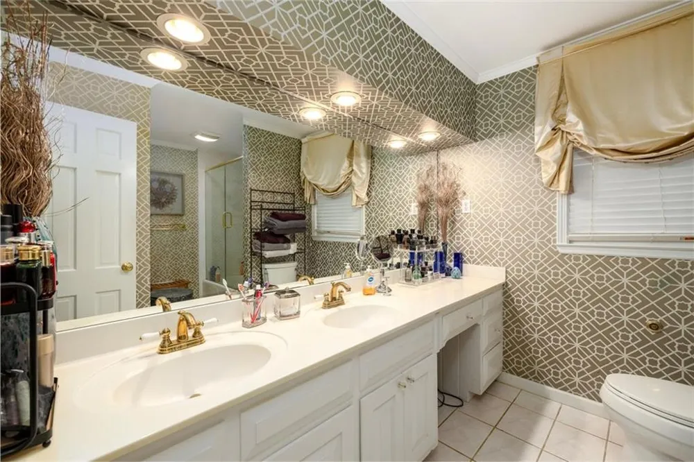 2267 Oxbow Circle Smoke Rise, GA 30087