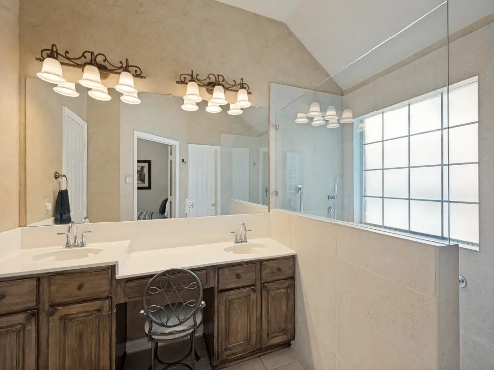 2006 Old York Drive Keller, TX 76248