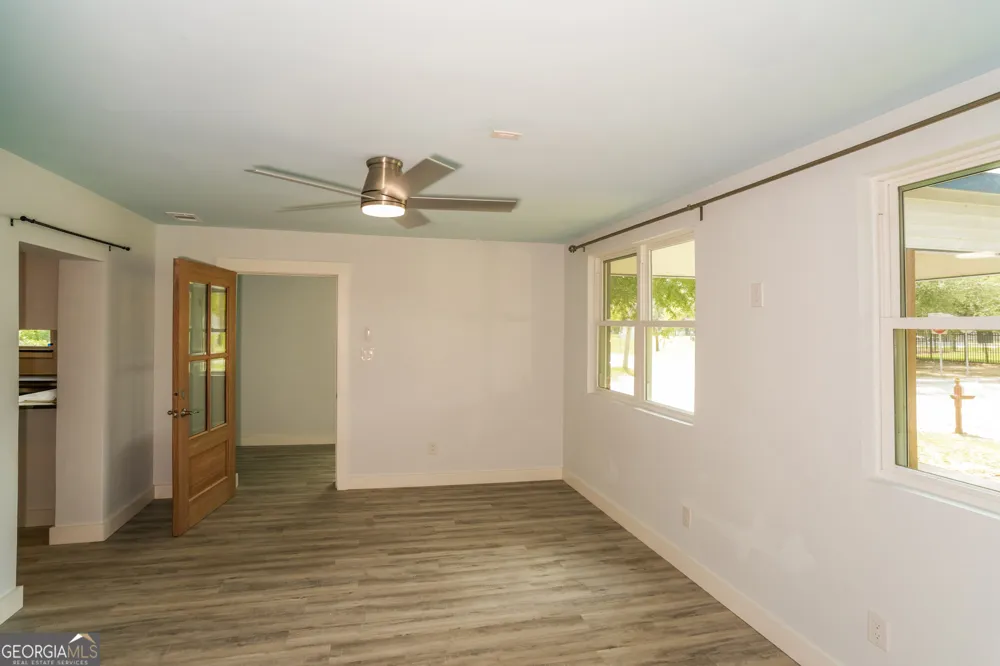 5213 Dillon AVE Savannah, GA 31405