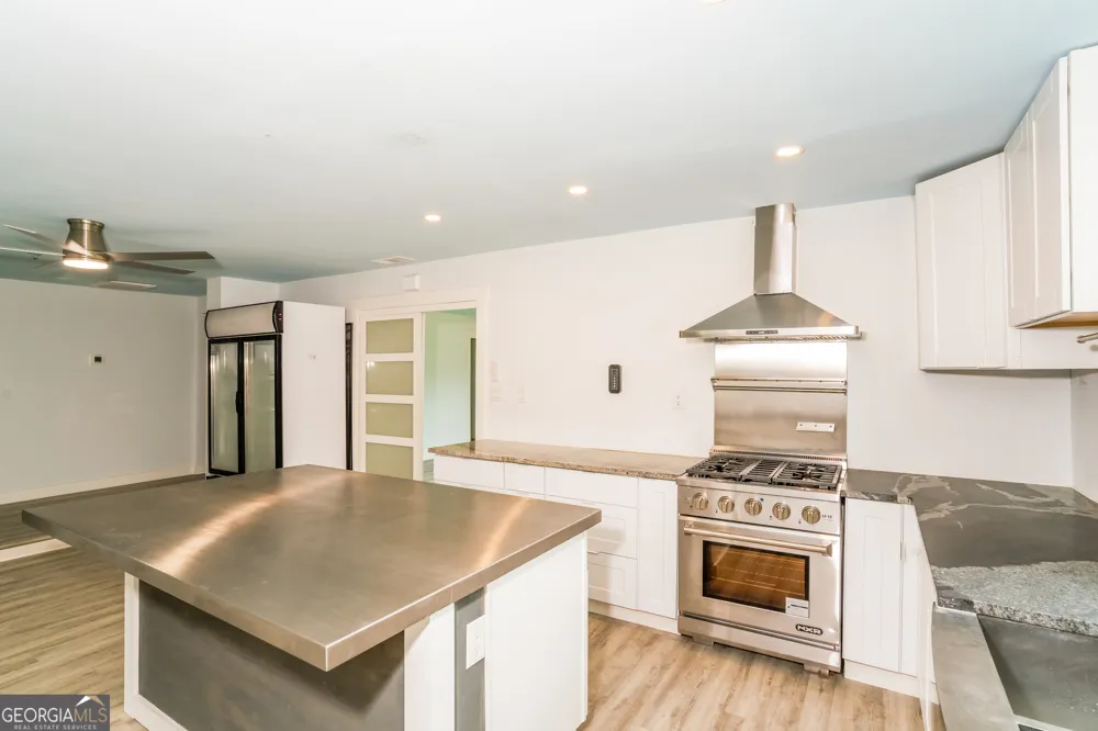 5213 Dillon AVE Savannah, GA 31405