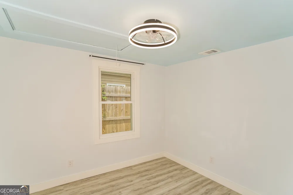 5213 Dillon AVE Savannah, GA 31405