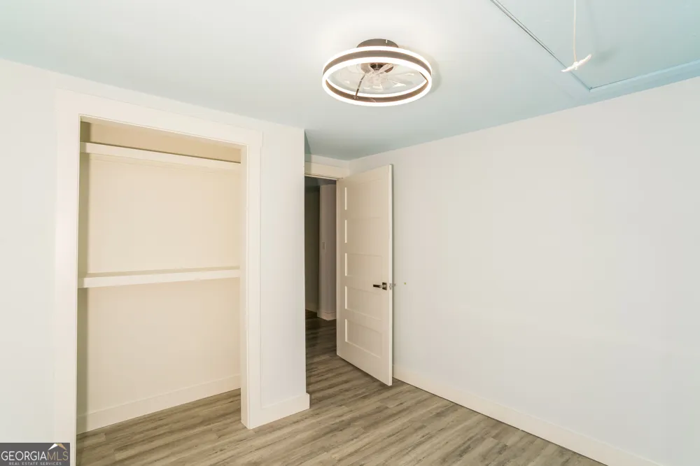 5213 Dillon AVE Savannah, GA 31405