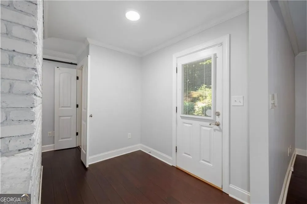 2210 Rosser PL Smoke Rise, GA 30087