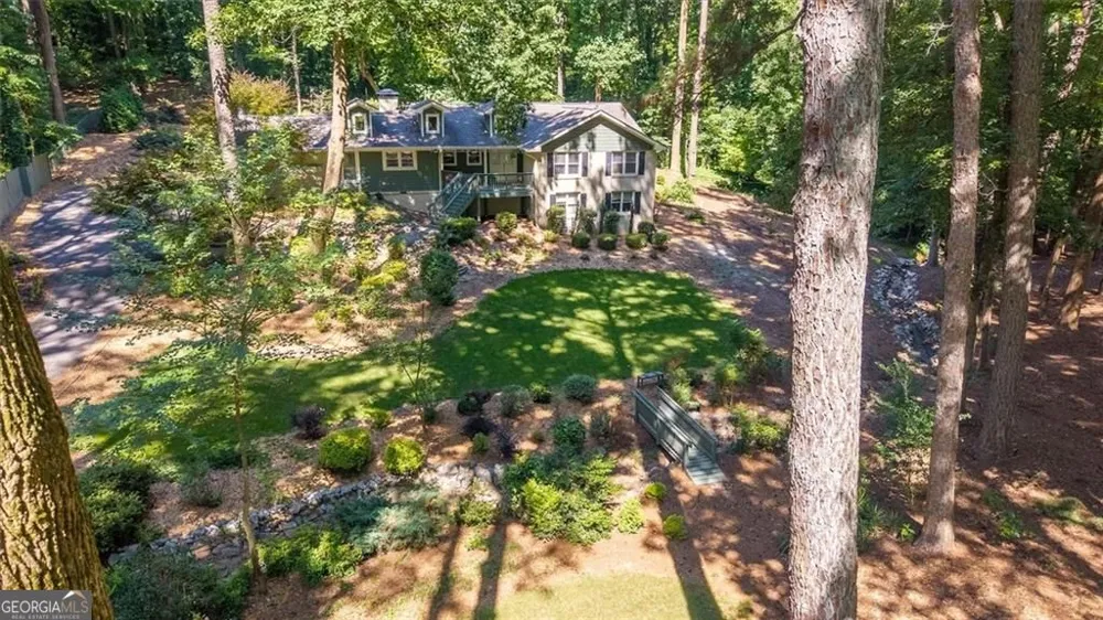 2210 Rosser PL Smoke Rise, GA 30087