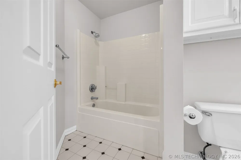 13602 W 42nd Place S Sand Springs, OK 74063