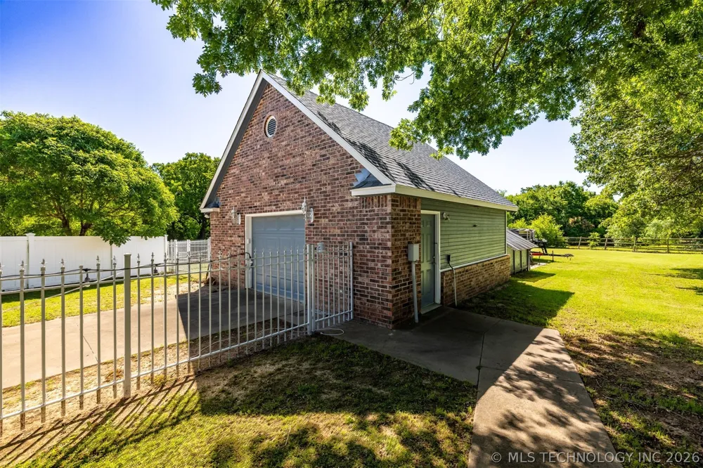 13602 W 42nd Place S Sand Springs, OK 74063