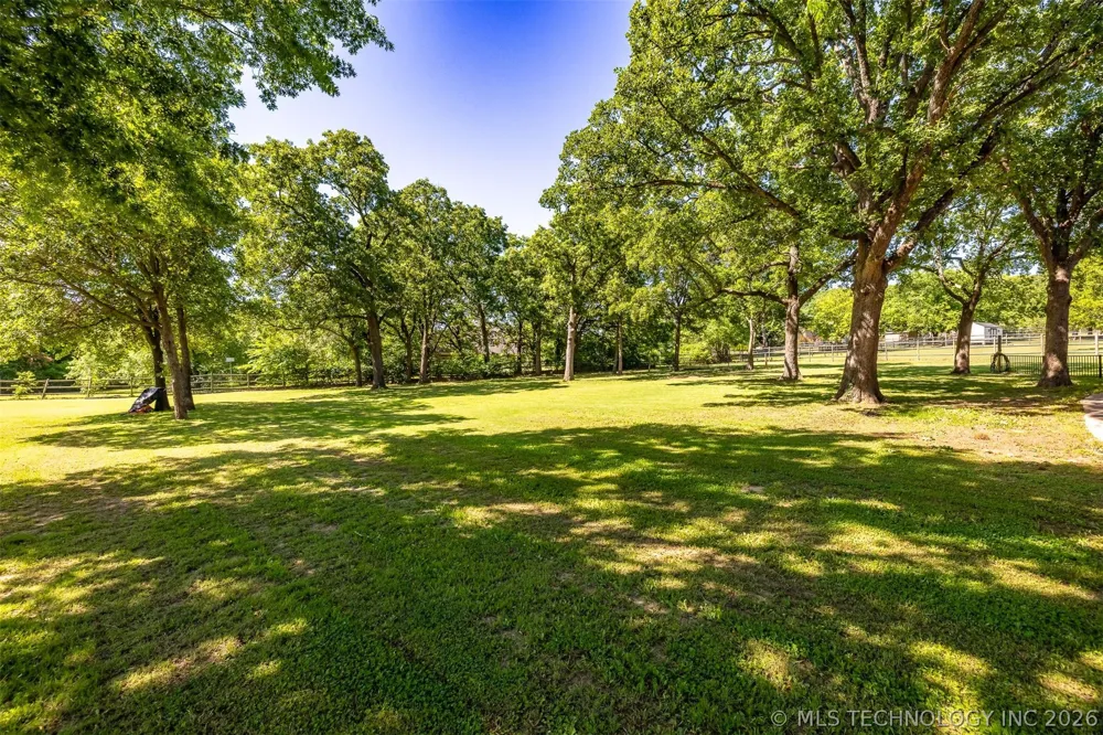 13602 W 42nd Place S Sand Springs, OK 74063