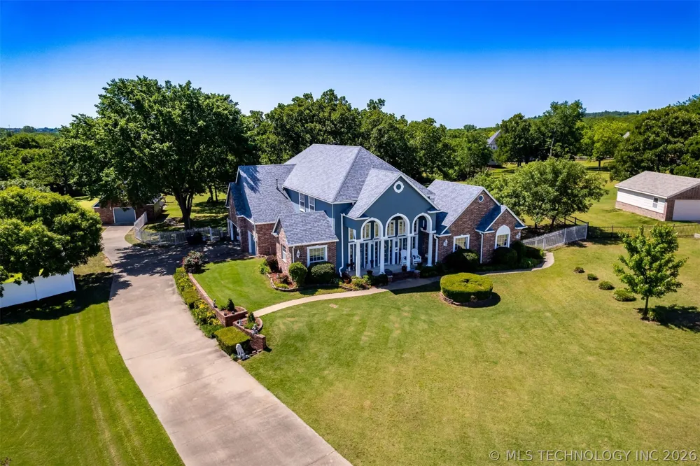 13602 W 42nd Place S Sand Springs, OK 74063