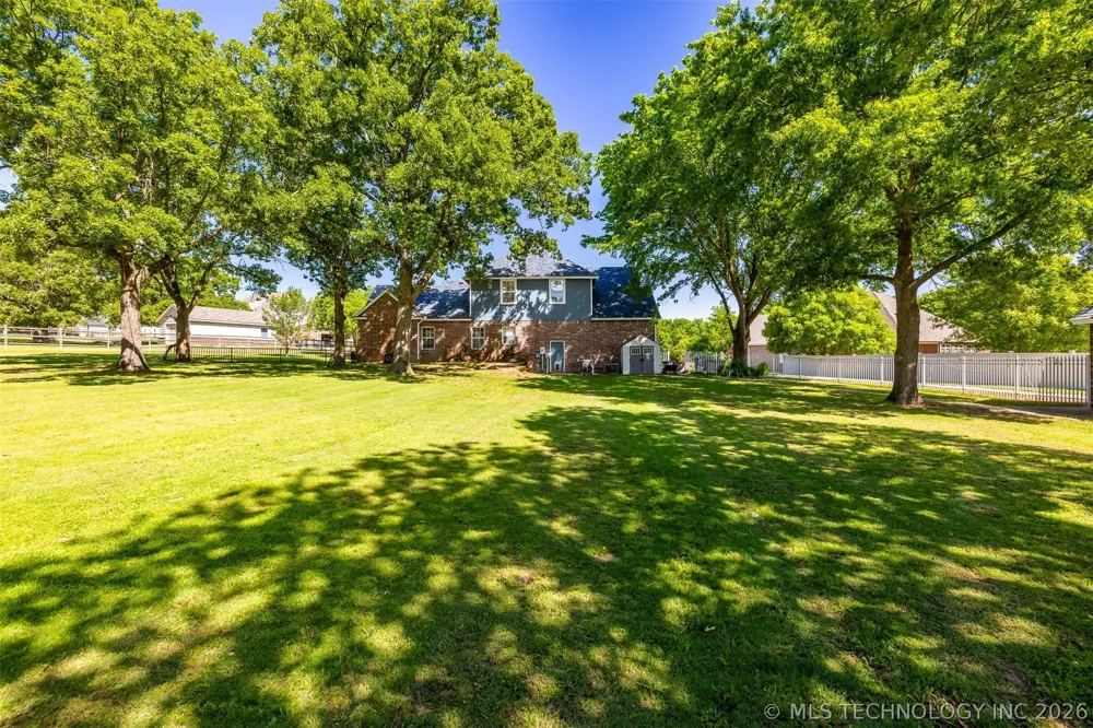 13602 W 42nd Place S Sand Springs, OK 74063
