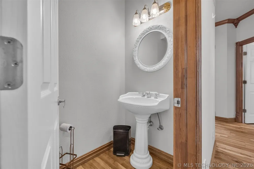 13602 W 42nd Place S Sand Springs, OK 74063