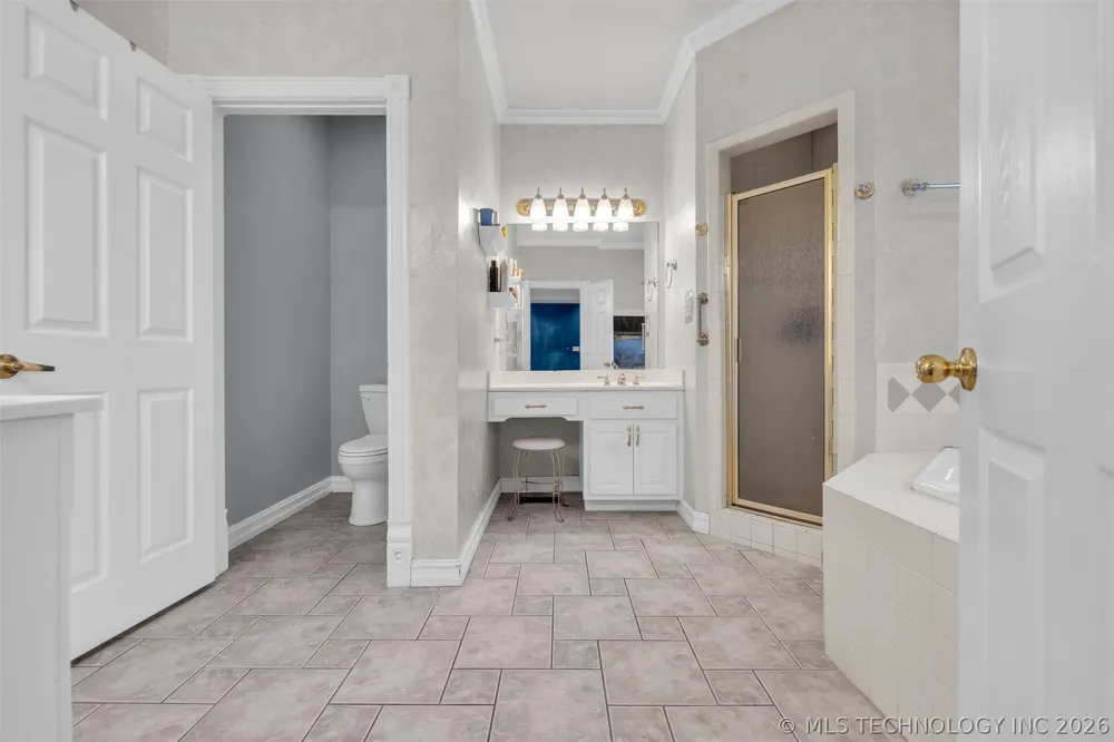 13602 W 42nd Place S Sand Springs, OK 74063