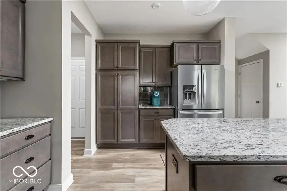 680 Ridge Gate Drive Brownsburg, IN 46112