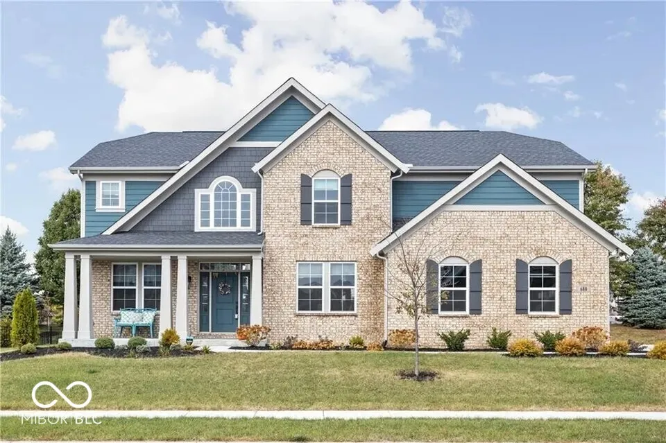 680 Ridge Gate Drive Brownsburg, IN 46112