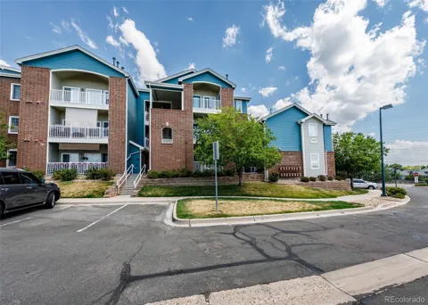 2682 S Cathay Way #301