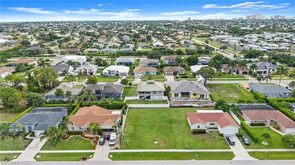 1437 Bermuda Road Marco Island, FL 34145