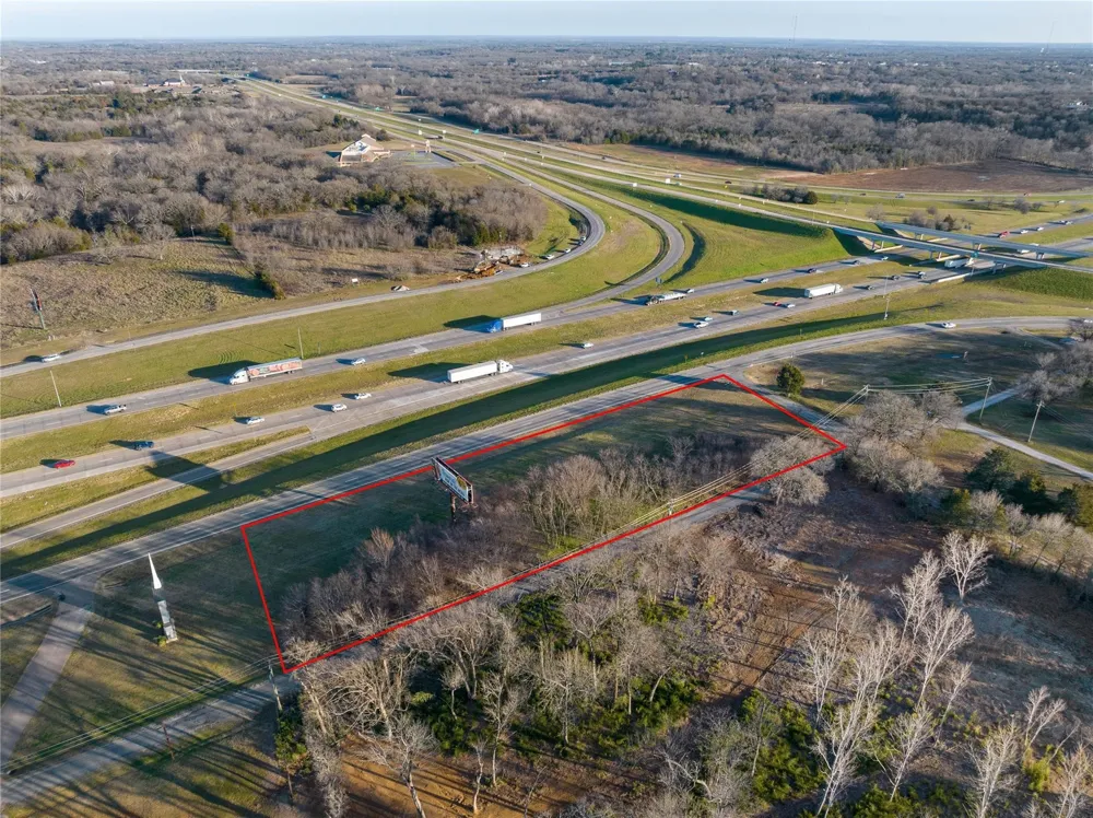 Hwy 75 Denison, TX 75020