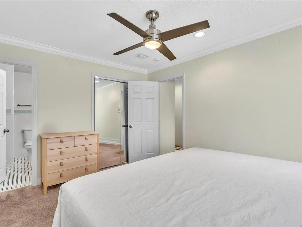 11 FOREST HILLS LANE Boca Raton, FL 33431