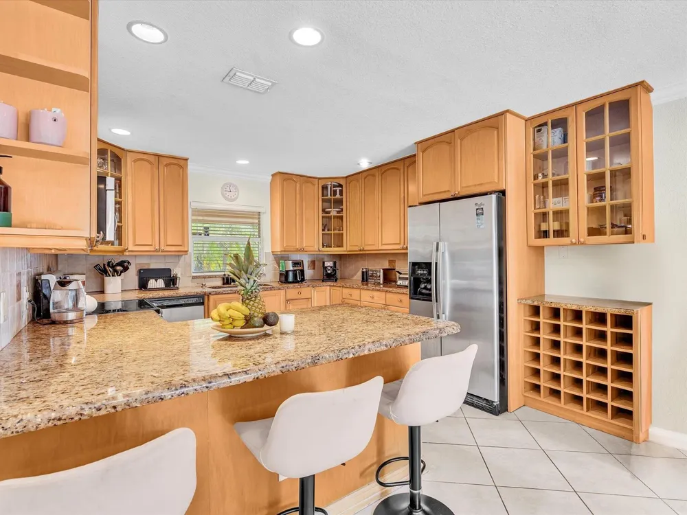 11 FOREST HILLS LANE Boca Raton, FL 33431