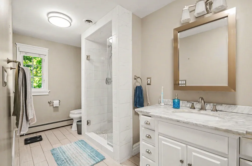 25800 Franklin Park Court Franklin Village, MI 48025