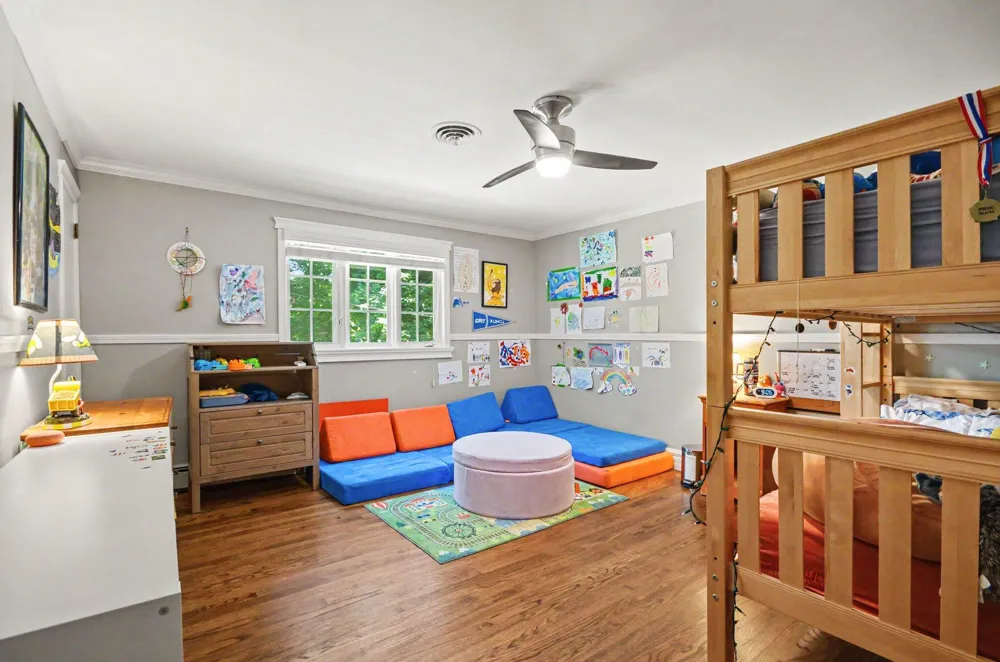 25800 Franklin Park Court Franklin Village, MI 48025