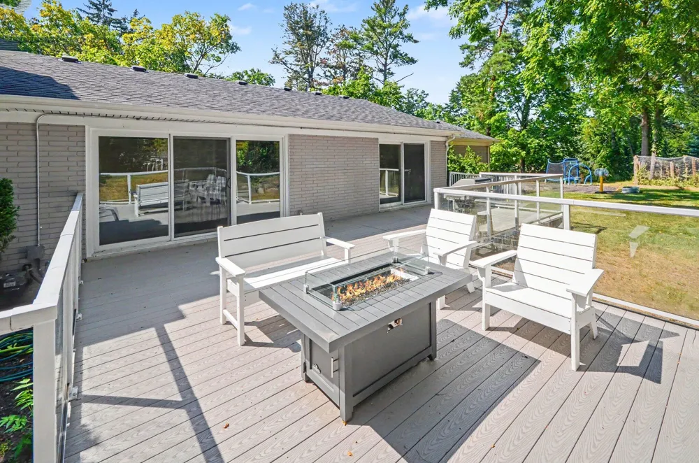 25800 Franklin Park Court Franklin Village, MI 48025