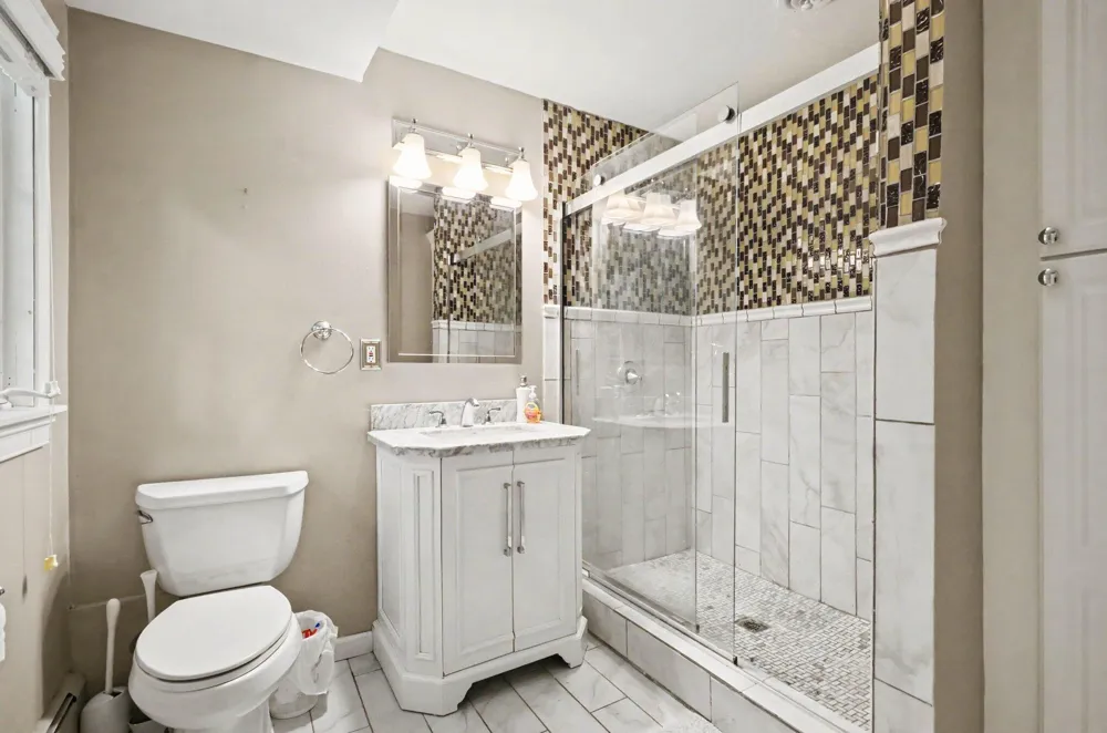 25800 Franklin Park Court Franklin Village, MI 48025