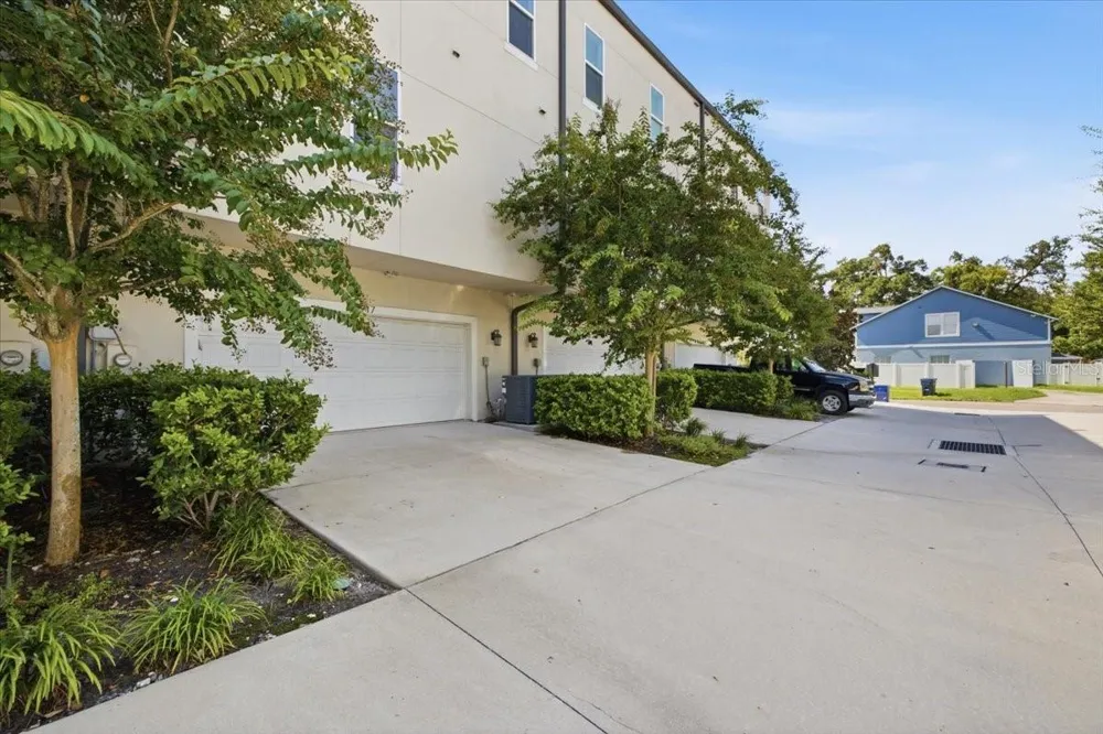 4917 NEBRASKA AVENUE Tampa, FL 33603